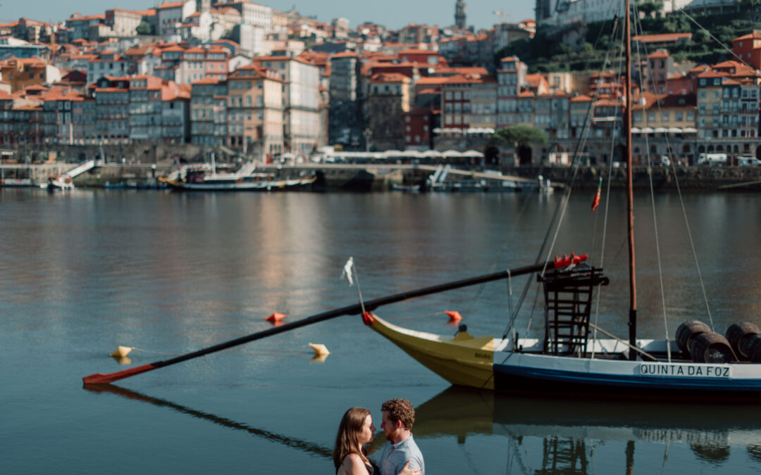 Austin & Alyssa: Surprise Engagement Photoshoot in Porto